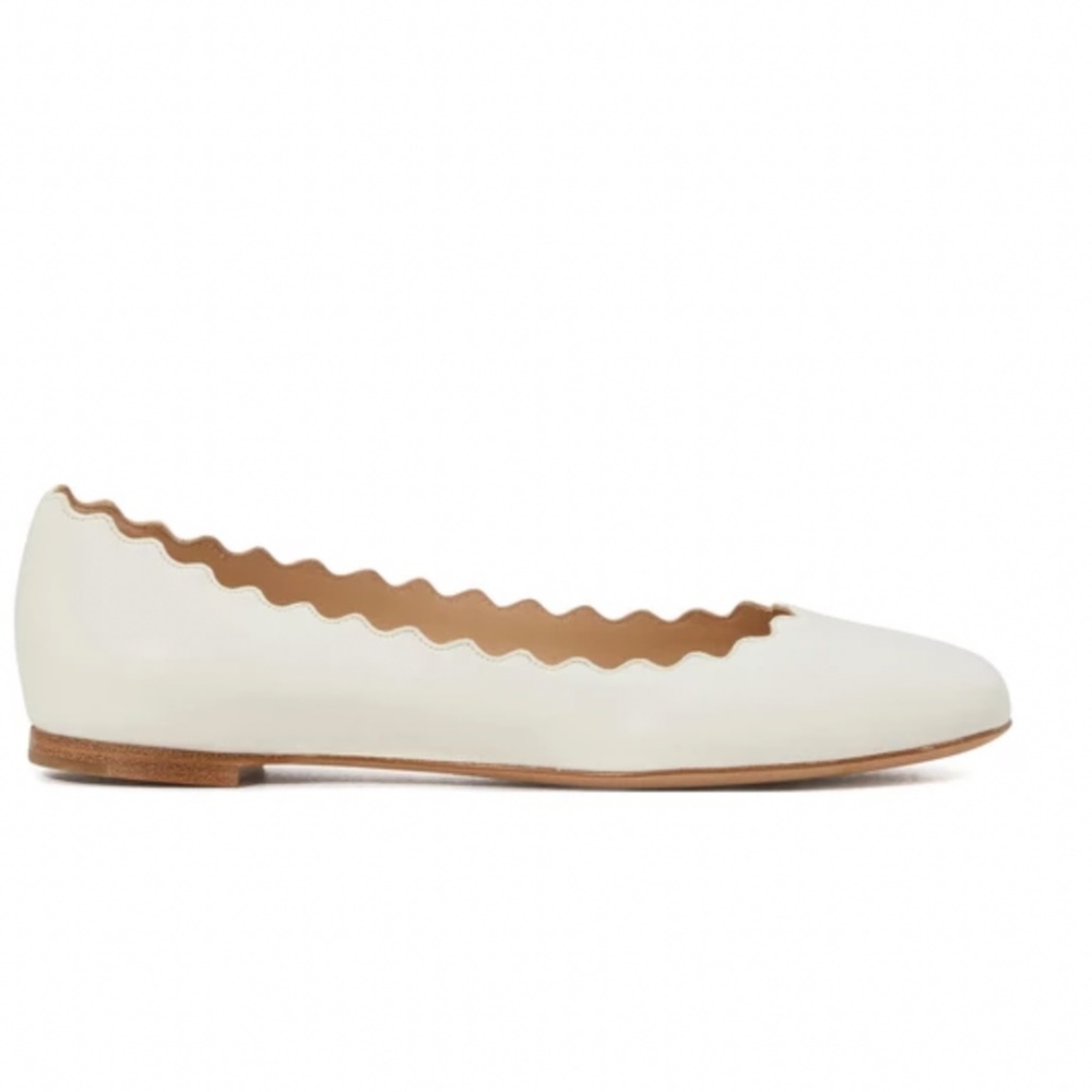 Chloe flat